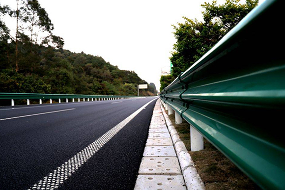 莆田高速公路护栏的常用类型